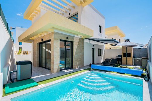 Villa Los Montesinos, Provincia de Alicante