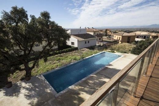 Casa Unifamiliare a Palau-saverdera, Girona