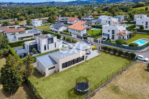 단독 저택 / Gijón, Province of Asturias