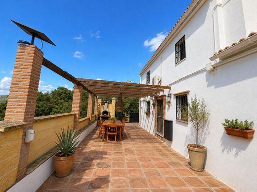 Luxury home in Almogía, Malaga