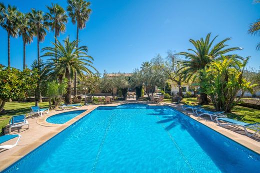 Dom jednorodzinny w Alcúdia, Illes Balears