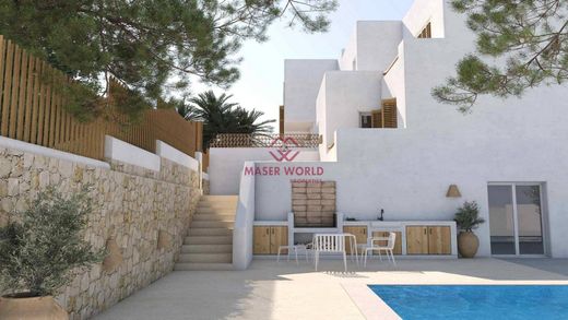 Twee-onder-een-kapwoning in Ráfol de Almunia, Provincia de Alicante