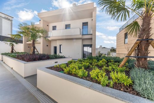 Luxury home in Cascais, Lisbon