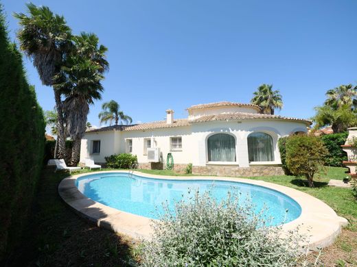 Detached House in Oliva, Valencia