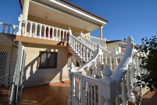 ‏בית חד-משפחתי ב  Orihuela, Provincia de Alicante
