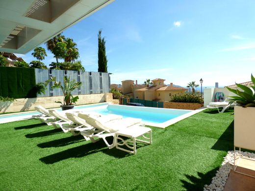 Detached House in Finestrat, Province of Alicante