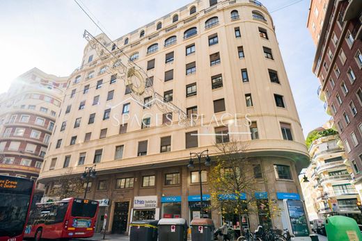 Apartment / Etagenwohnung in Valencia, Provinz Valencia