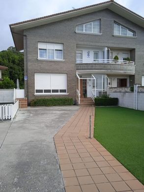 Casa Unifamiliare a Laredo, Provincia de Cantabria