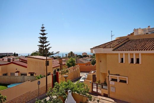 Συγκρότημα ανεξάρτητων κατοικιών σε Benalmádena, Provincia de Málaga