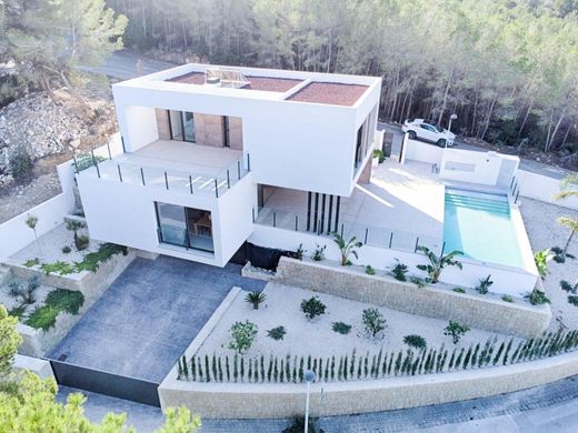 Villa in Moraira, Alicante