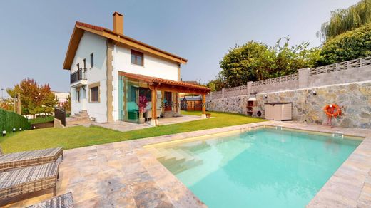 Einfamilienhaus in El Astillero, Provinz Cantabria