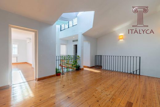 Luxus-Haus in Bormujos, Sevilla