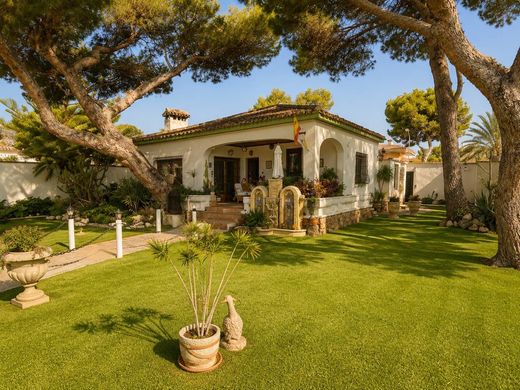 Luxury home in Playas de Orihuela, Alicante