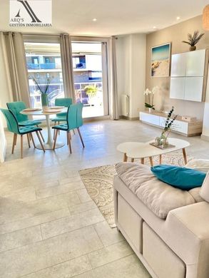 Apartment / Etagenwohnung in San Juan de Alicante, Alicante