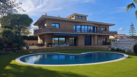 Detached House in Vilanova i la Geltrú, Province of Barcelona