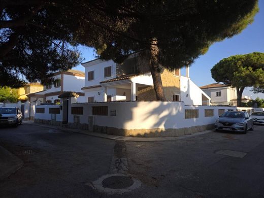 Detached House in Chiclana de la Frontera, Cadiz
