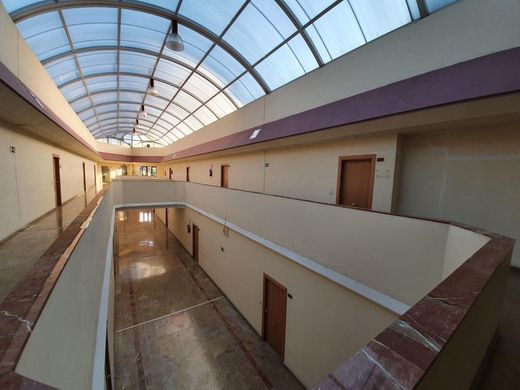 Oficina en San Juan de Aznalfarache, Provincia de Sevilla