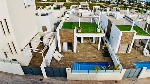 Villa in Playas de Orihuela, Alicante