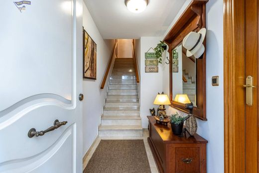 Casa de lujo en Rubí, Provincia de Barcelona