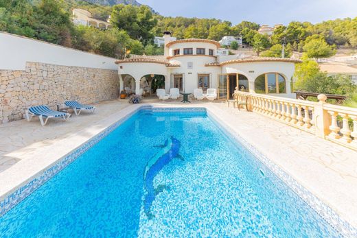 Villa in Calp, Alicante