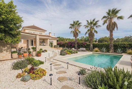 Detached House in Elche, Alicante