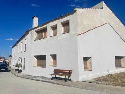 Casa di lusso a Santiuste de San Juan Bautista, Provincia de Segovia