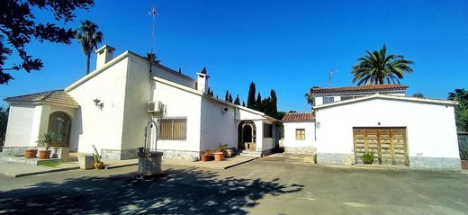 Detached House in Elche, Alicante