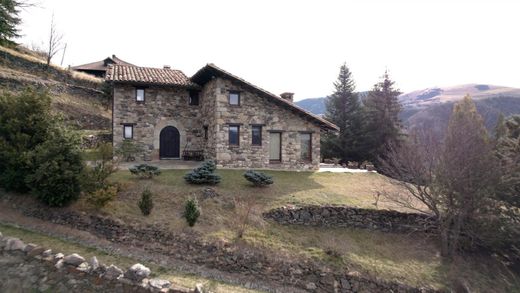 Dom jednorodzinny w Pardines, Província de Girona