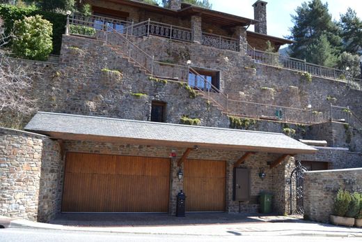 Detached House in Andorra la Vella