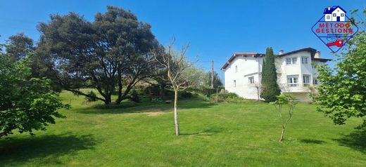Luxury home in Santillana, Province of Cantabria