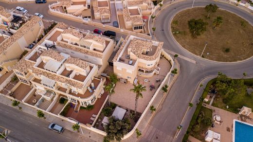 Casa Unifamiliare a Torrevieja, Provincia de Alicante