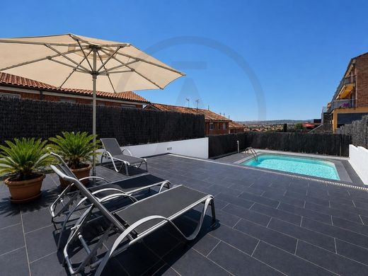 Semidetached House in Caldes de Montbui, Province of Barcelona