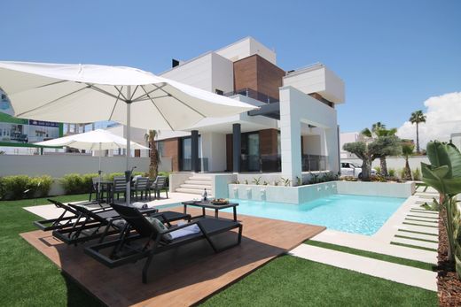 Villa in Torrevieja, Alicante