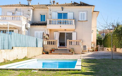 Mehrfamilienhaus in Llucmajor, Balearen Inseln