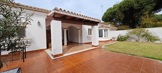 Einfamilienhaus in Chiclana de la Frontera, Cádiz