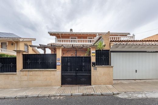 Detached House in Gójar, Granada