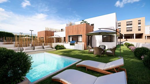 Πολυτελή κατοικία σε Marchamalo, Provincia de Guadalajara