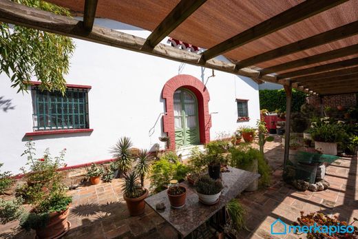 Townhouse in Torrelles de Llobregat, Province of Barcelona
