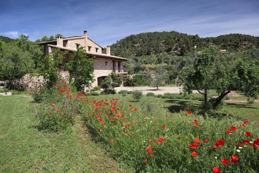 Усадьба / Сельский дом, La Fresneda, Provincia de Teruel