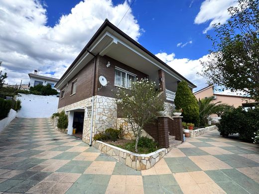 Einfamilienhaus in Abrera, Provinz Barcelona