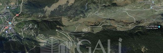 أرض ﻓﻲ Encamp