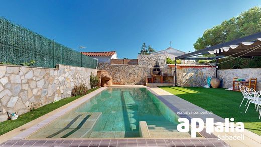 Detached House in Barbera Del Valles, Province of Barcelona