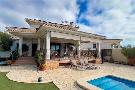 Villa in Playas de Orihuela, Alicante