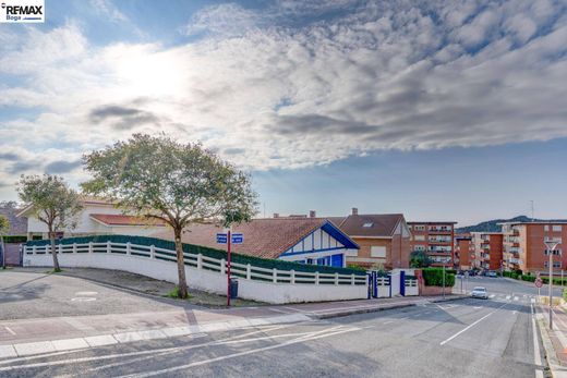 Casa Independente - Elexalde, Biscaia