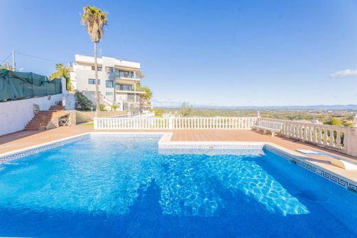 Detached House in Chiva, Valencia