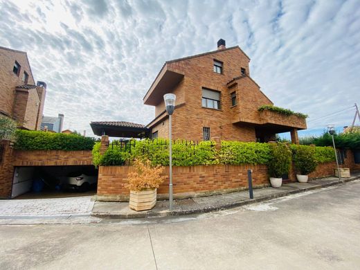 Einfamilienhaus in Logroño, Provinz La Rioja