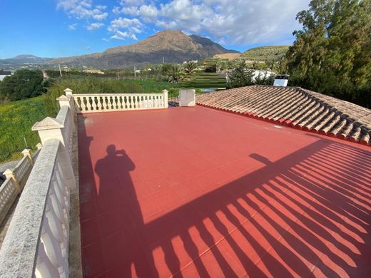 Estepona, マラガの一戸建て住宅