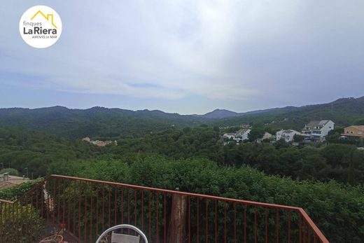 Detached House in Sant Iscle de Vallalta, Province of Barcelona
