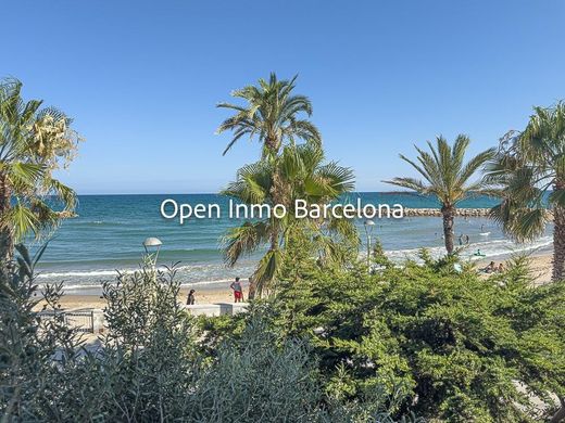 Casa de lujo en Vilanova i la Geltrú, Provincia de Barcelona