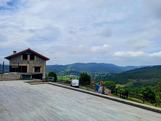 Dom jednorodzinny w Solórzano, Provincia de Cantabria